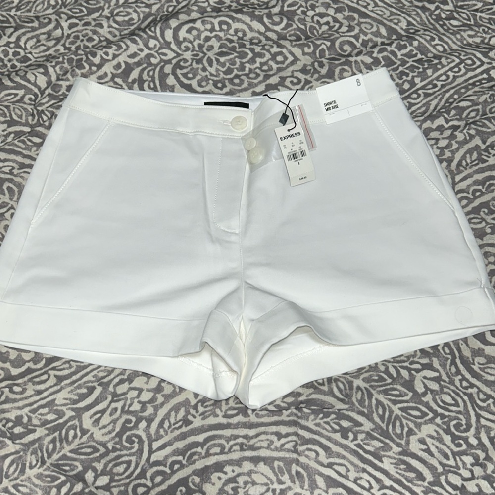 NWT Express Shortie Midrise Shorts